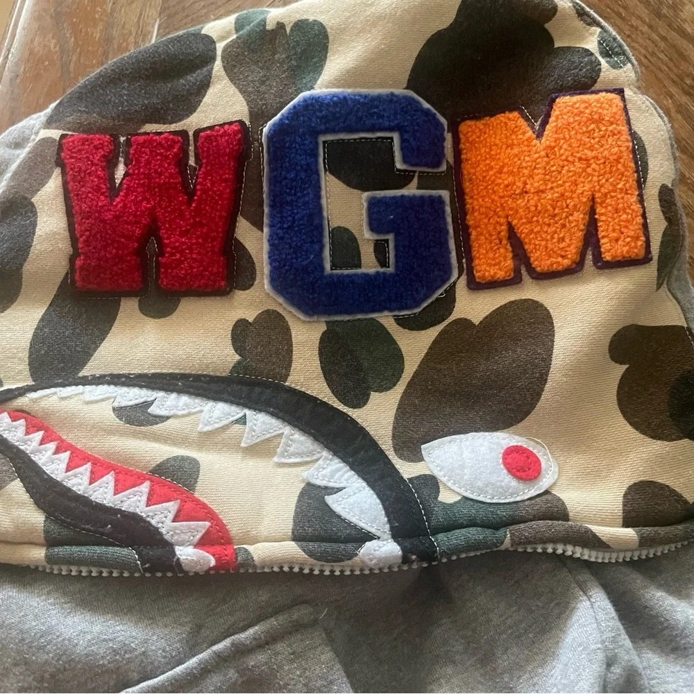 A bathing ape Kids Gray and Camouflage Zip-Up Jacket size medium